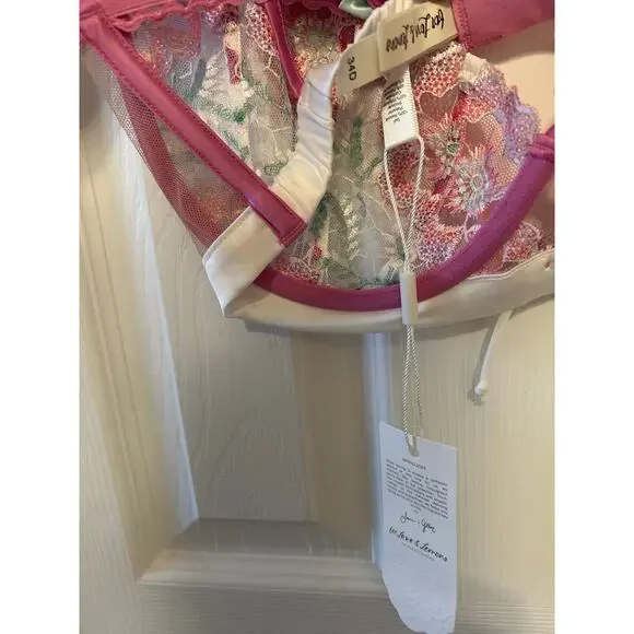 NWT For Love & Lemons Festival Floral Underwire Bra Victoria Secret’s 34D - Picture 8 of 11